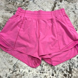 Lululemon hotty hots